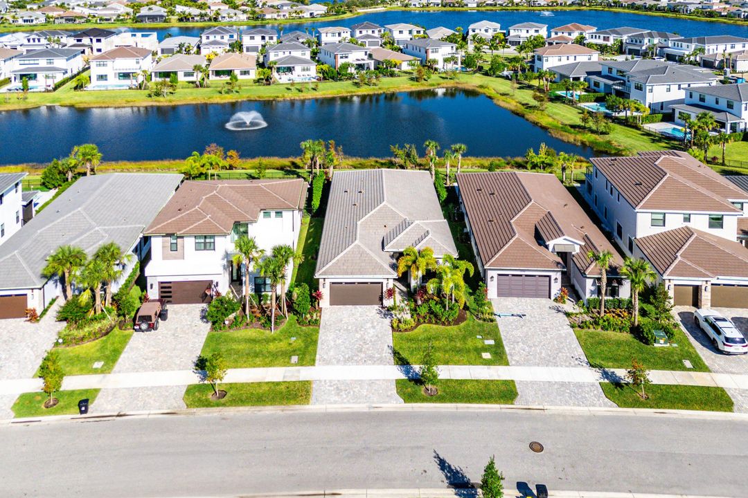 На продажу: $1,549,000 (4 спален, 3 ванн, 2677 Квадратных фут)