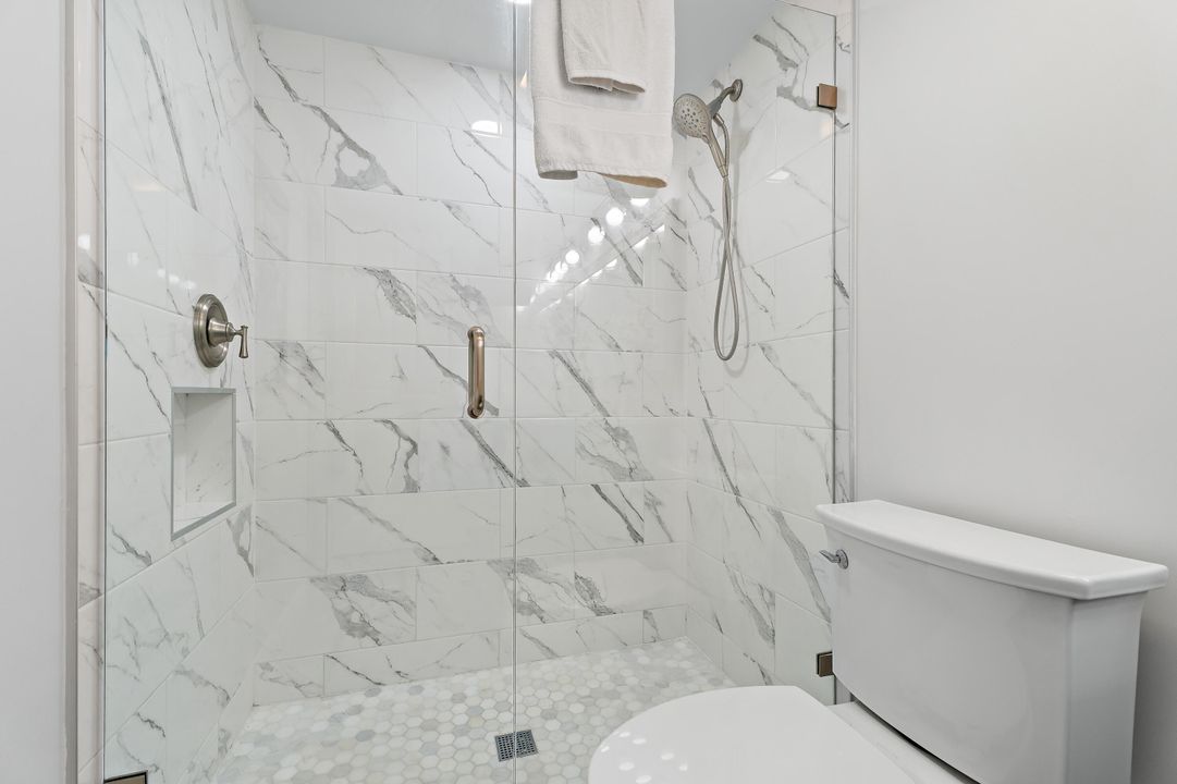 Под контрактом: $3,200 (2 спален, 2 ванн, 1250 Квадратных фут)