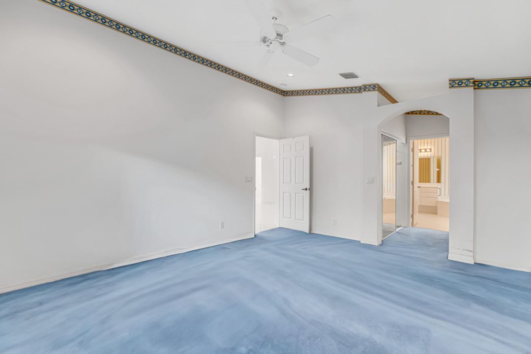 Active With Contract: $360,000 (2 beds, 2 baths, 1722 Square Feet)