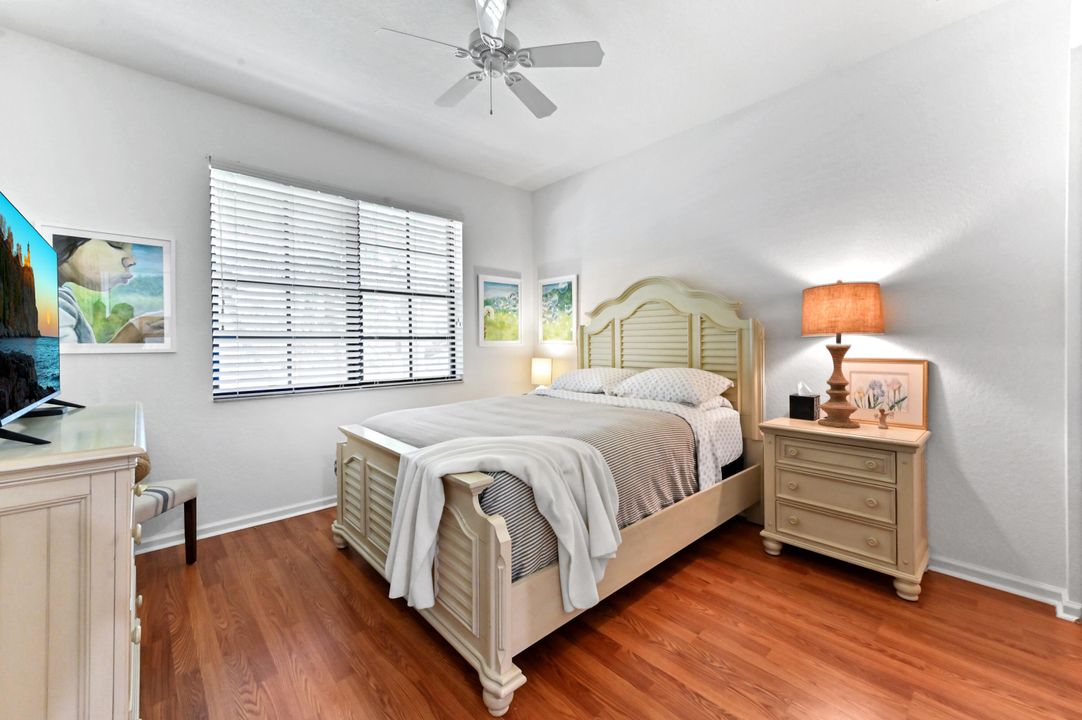 待售: $720,000 (3 贝兹, 2 浴室, 2616 平方英尺)