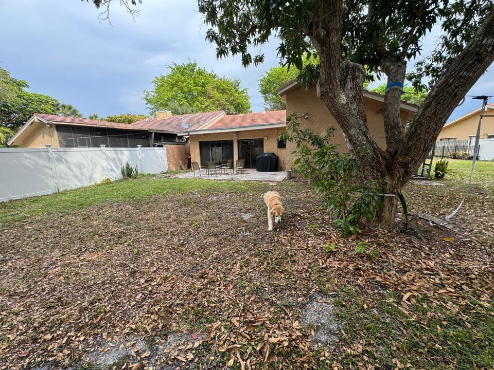 For Sale: $589,450 (3 beds, 2 baths, 2041 Square Feet)