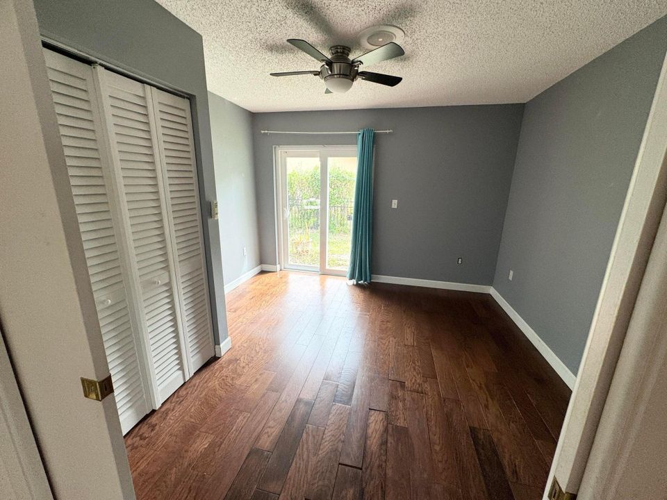 For Sale: $589,450 (3 beds, 2 baths, 2041 Square Feet)