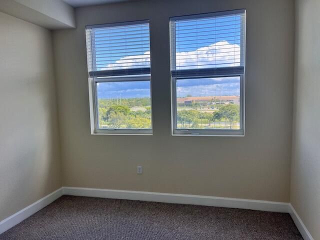 For Rent: $2,295 (2 beds, 2 baths, 1137 Square Feet)