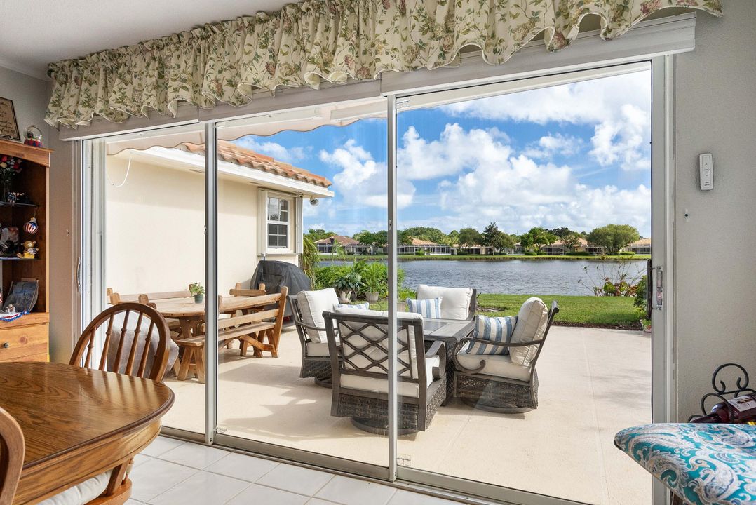 На продажу: $475,000 (2 спален, 2 ванн, 1553 Квадратных фут)