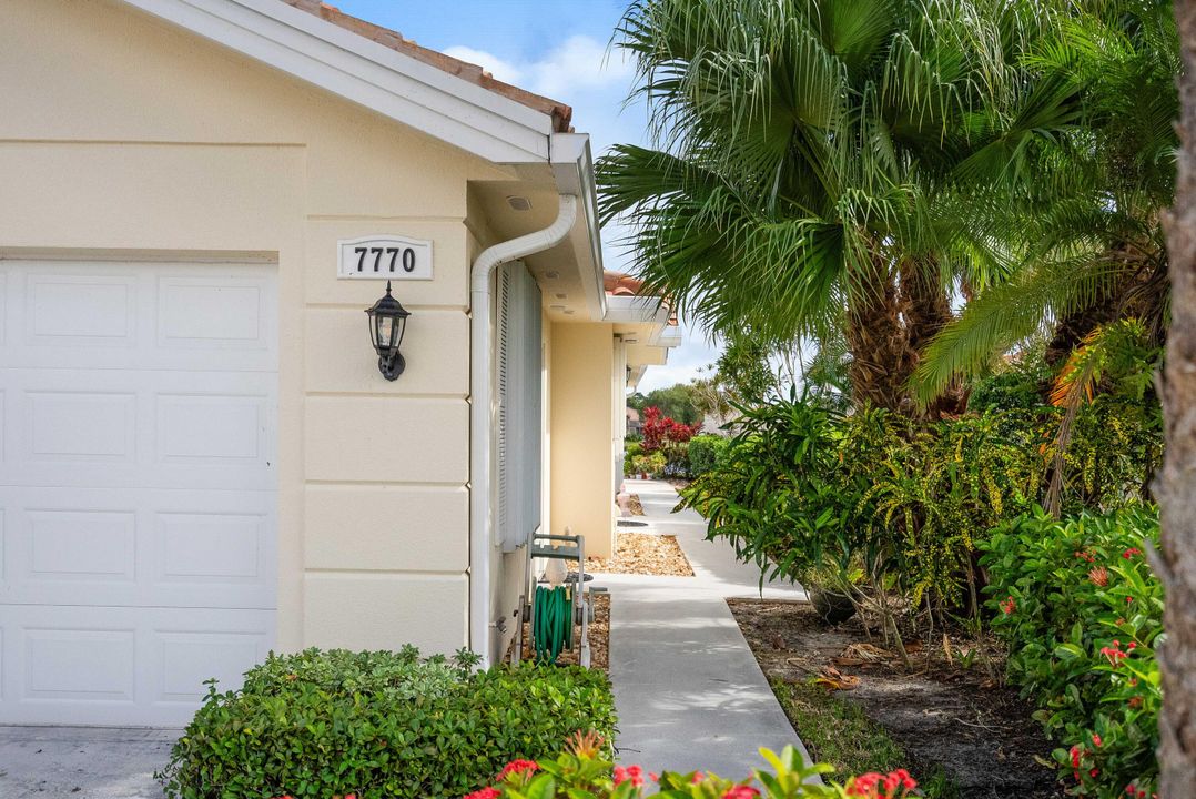 На продажу: $475,000 (2 спален, 2 ванн, 1553 Квадратных фут)