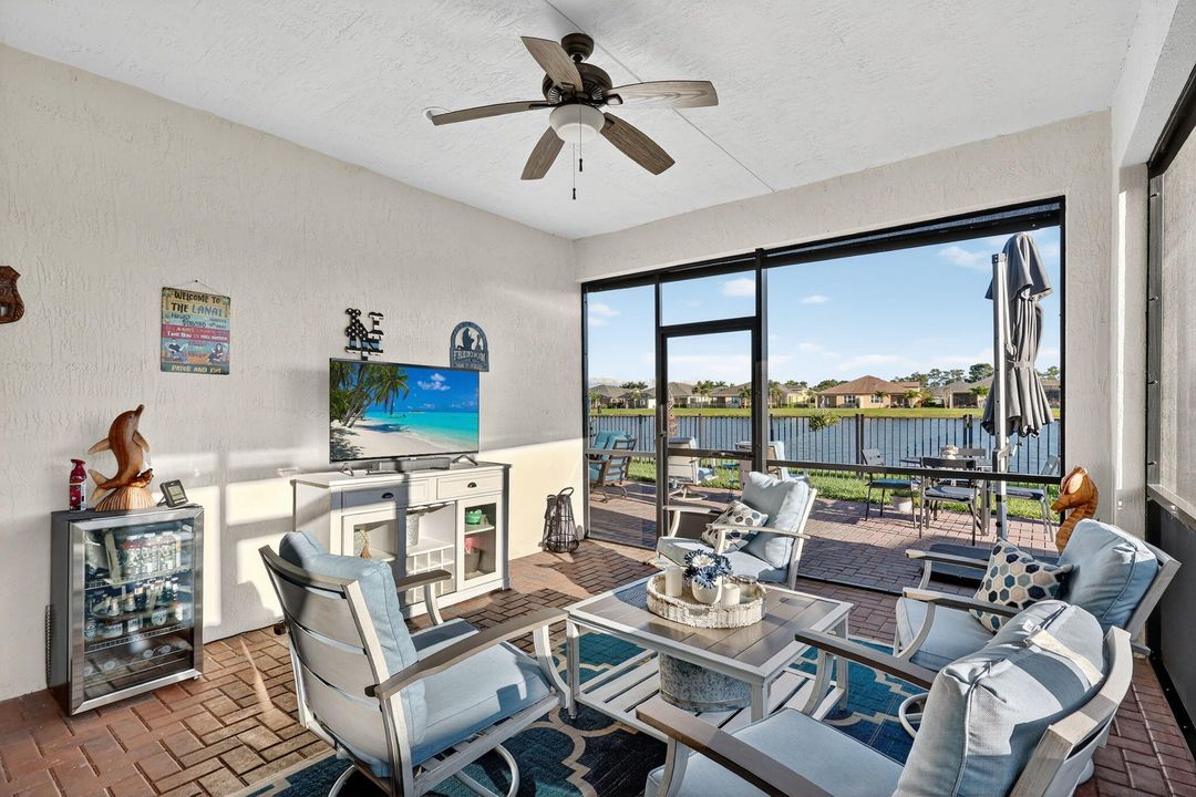 For Sale: $389,900 (3 beds, 2 baths, 1862 Square Feet)