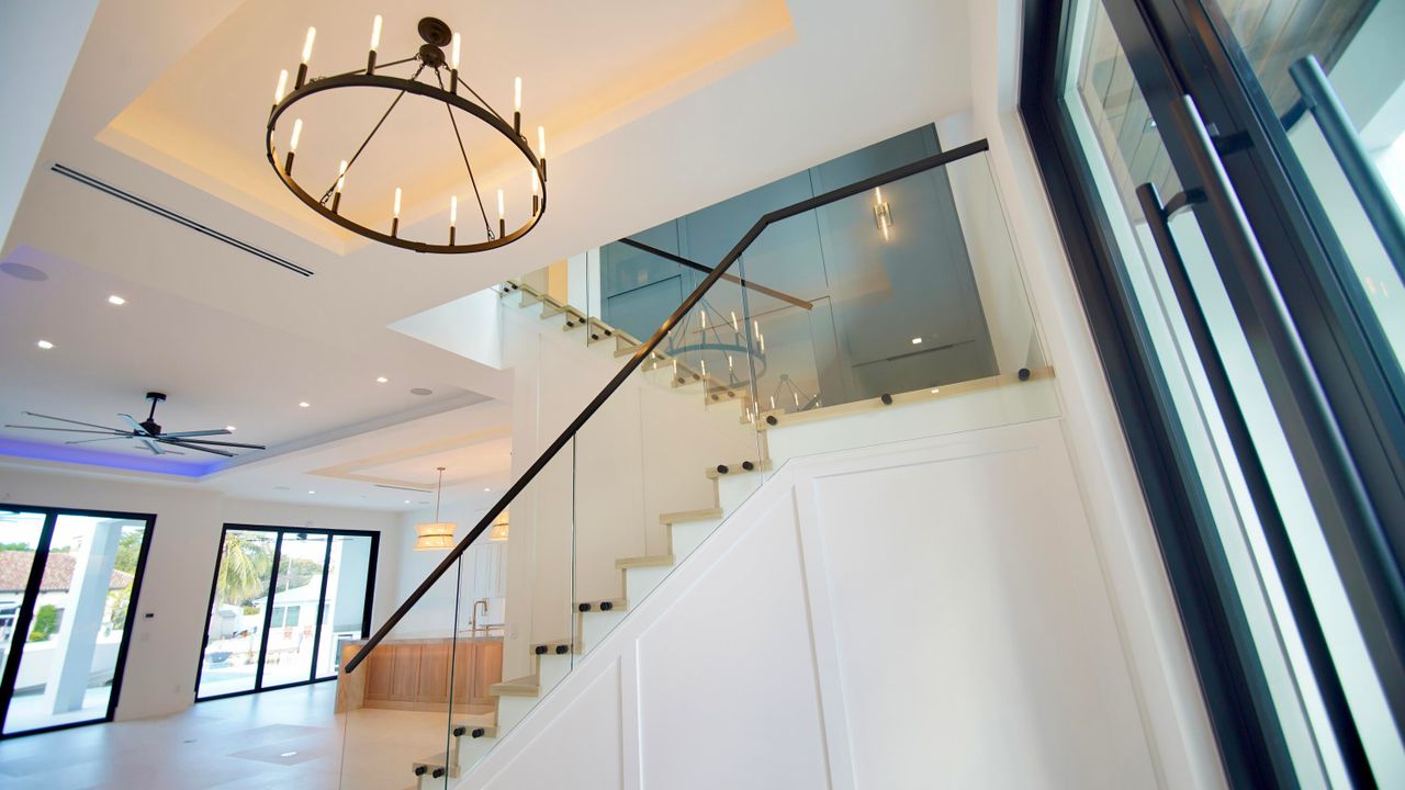 For Sale: $7,500,000 (5 beds, 6 baths, 5020 Square Feet)