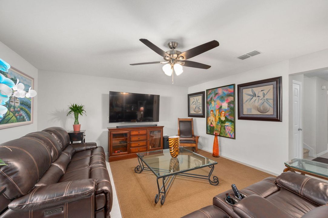 На продажу: $439,000 (4 спален, 3 ванн, 2509 Квадратных фут)