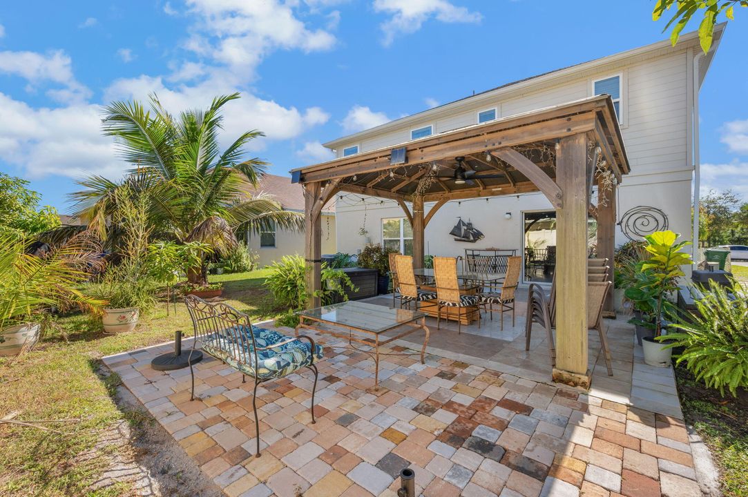 На продажу: $439,000 (4 спален, 3 ванн, 2509 Квадратных фут)