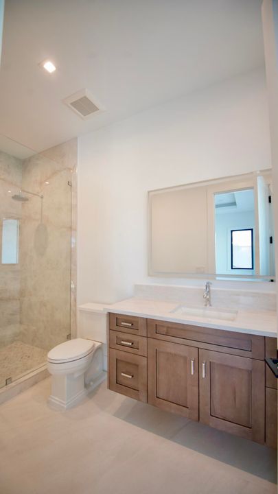 For Sale: $7,500,000 (5 beds, 6 baths, 5020 Square Feet)