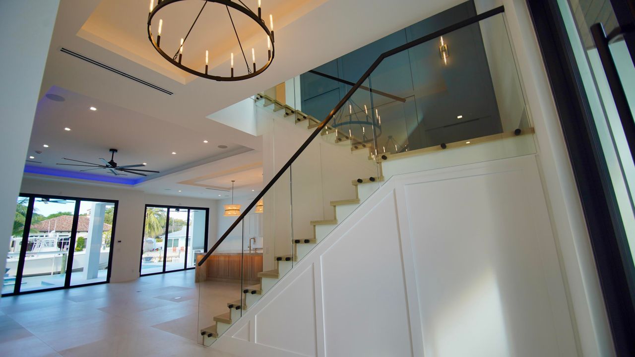 For Sale: $7,500,000 (5 beds, 6 baths, 5020 Square Feet)