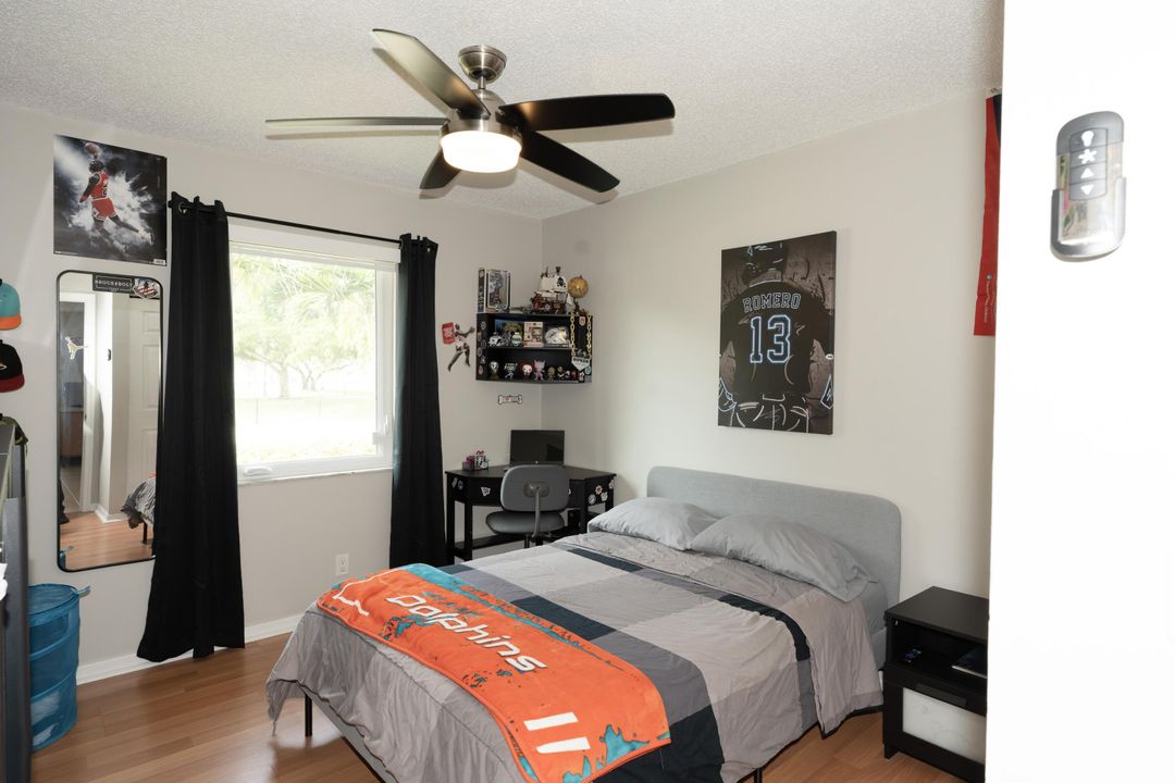 For Sale: $589,000 (3 beds, 2 baths, 1282 Square Feet)