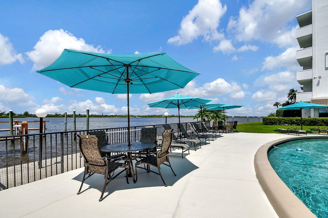 For Rent: $5,000 (1 beds, 1 baths, 724 Square Feet)