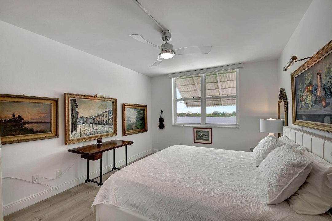 For Rent: $5,000 (1 beds, 1 baths, 724 Square Feet)