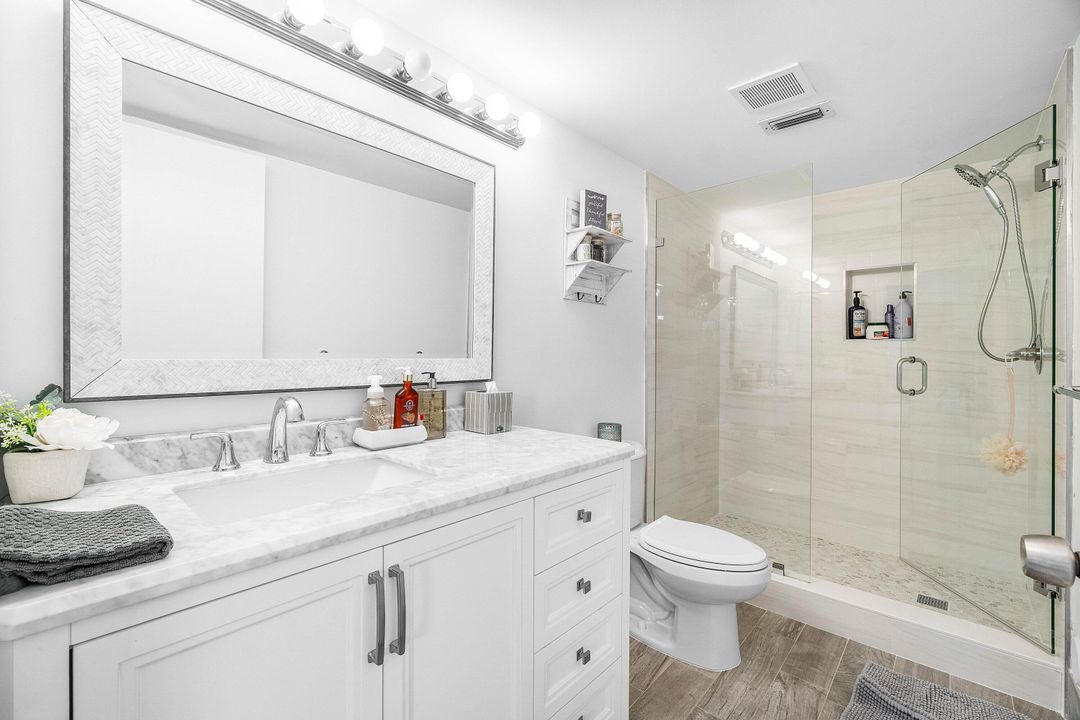 For Rent: $4,000 (2 beds, 2 baths, 1080 Square Feet)