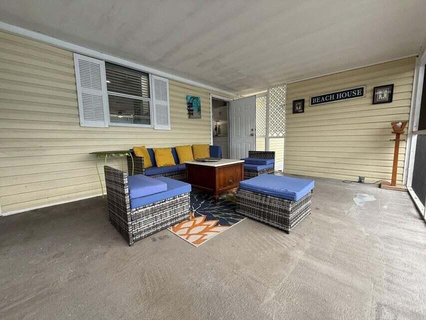 待售: $99,000 (2 贝兹, 1 浴室, 1400 平方英尺)