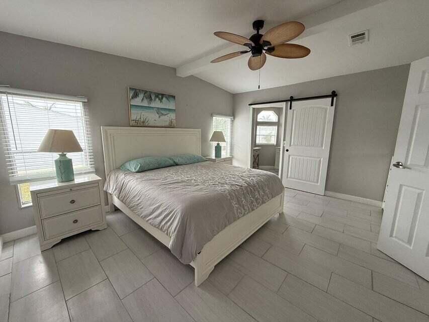 待售: $99,000 (2 贝兹, 1 浴室, 1400 平方英尺)