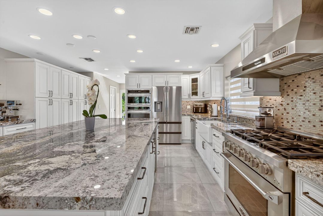 For Sale: $1,900,000 (4 beds, 2 baths, 1994 Square Feet)