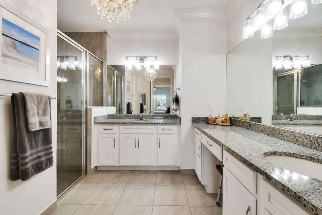 合同活跃: $439,900 (2 贝兹, 2 浴室, 1508 平方英尺)