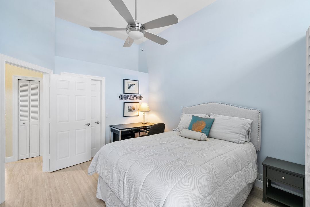 Под контрактом: $499,999 (3 спален, 3 ванн, 1835 Квадратных фут)