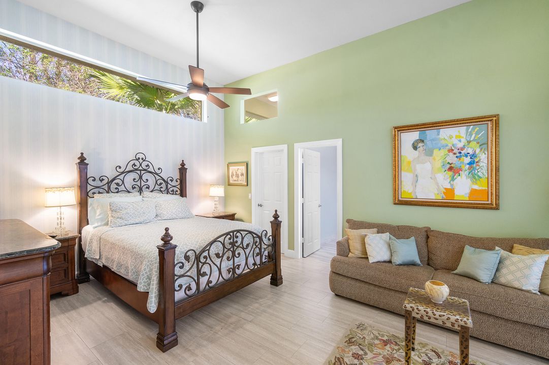 Под контрактом: $499,999 (3 спален, 3 ванн, 1835 Квадратных фут)