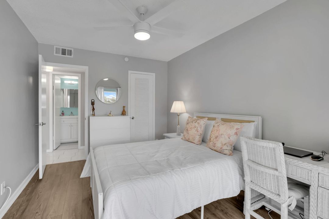 На продажу: $130,000 (2 спален, 1 ванн, 840 Квадратных фут)