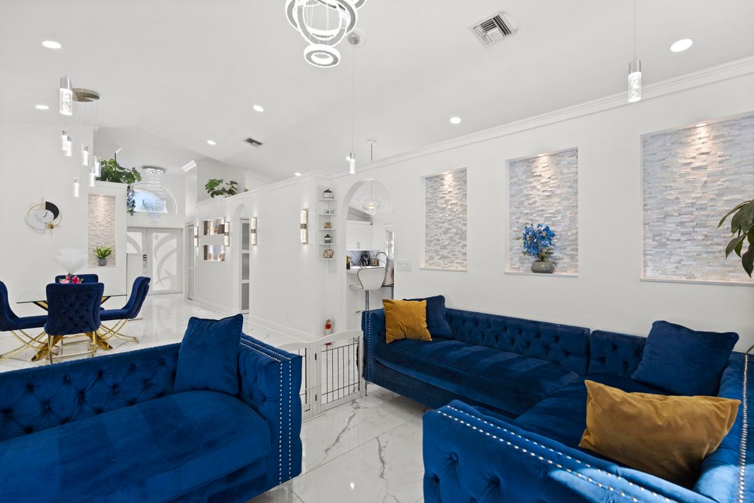 待售: $550,000 (3 贝兹, 2 浴室, 1802 平方英尺)