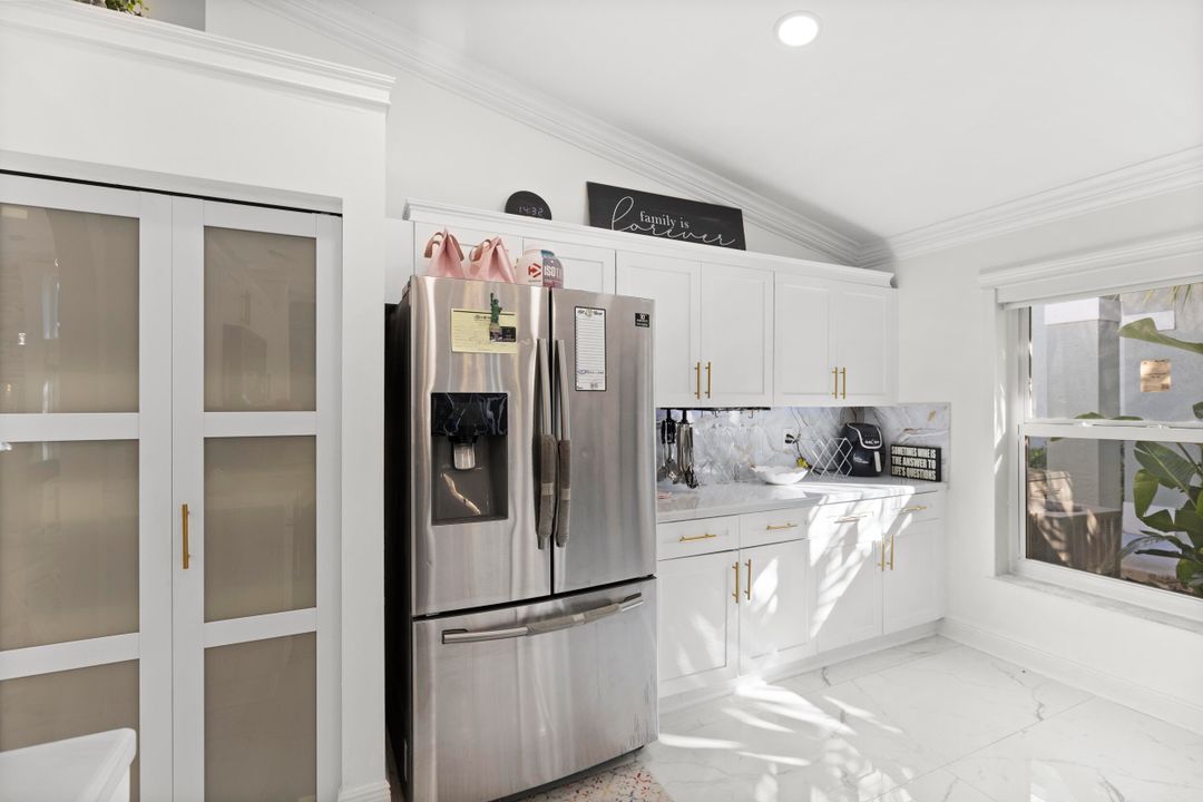 待售: $550,000 (3 贝兹, 2 浴室, 1802 平方英尺)