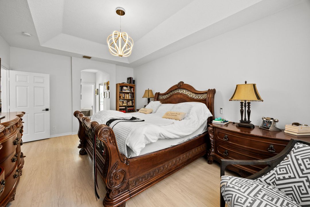 出租: $5,500 (3 贝兹, 2 浴室, 2098 平方英尺)