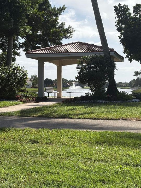 Active With Contract: $430,000 (3 beds, 2 baths, 1779 Square Feet)