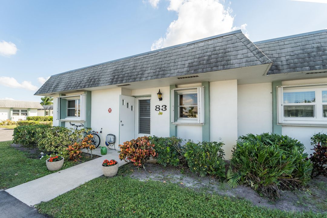 На продажу: $235,000 (2 спален, 2 ванн, 1700 Квадратных фут)