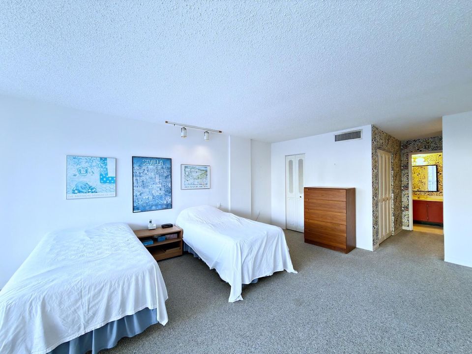 На продажу: $470,000 (1 спален, 2 ванн, 1224 Квадратных фут)