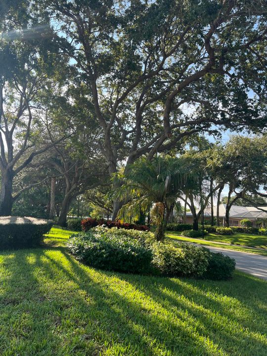 На продажу: $374,900 (2 спален, 2 ванн, 1152 Квадратных фут)