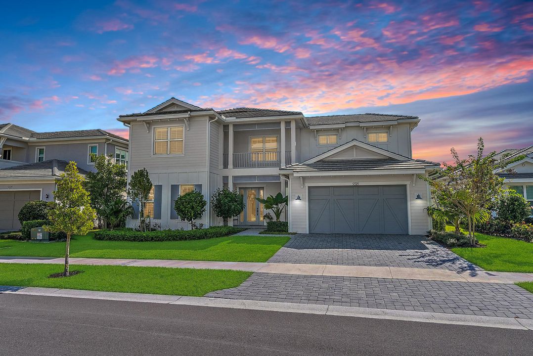 На продажу: $1,499,000 (5 спален, 4 ванн, 3852 Квадратных фут)