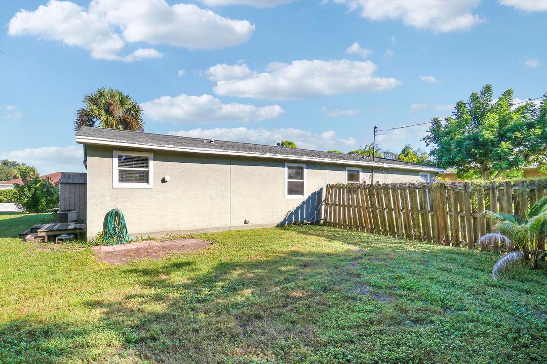 Под контрактом: $2,500 (2 спален, 2 ванн, 900 Квадратных фут)