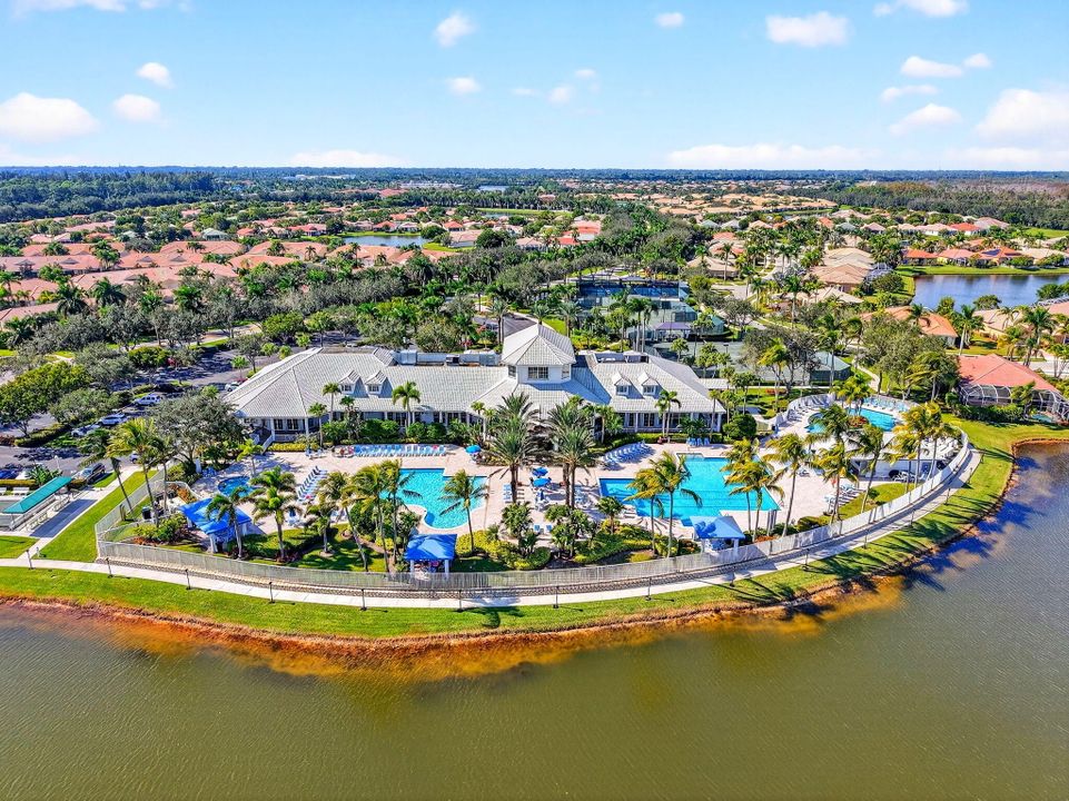 For Sale: $495,000 (3 beds, 2 baths, 1617 Square Feet)