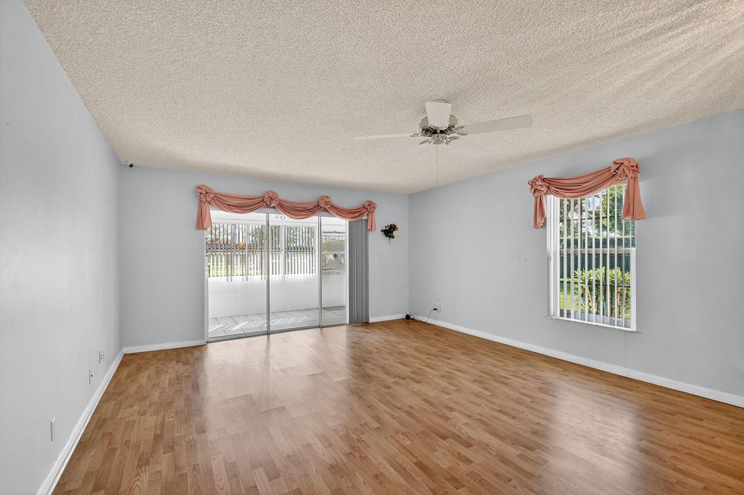 En Venta: $132,500 (2 camas, 2 baños, 1088 Pies cuadrados)