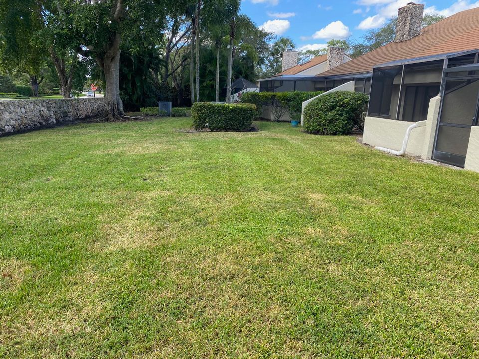 Activo con contrato: $549,900 (3 camas, 2 baños, 1981 Pies cuadrados)