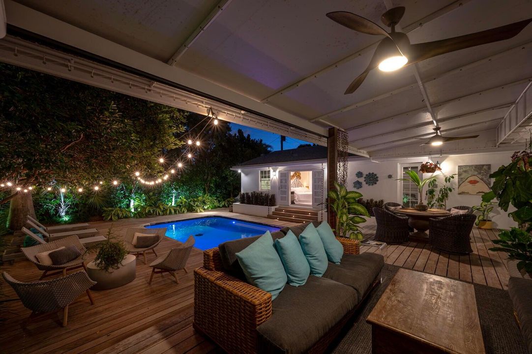 En Renta: $14,000 (4 camas, 3 baños, 2304 Pies cuadrados)