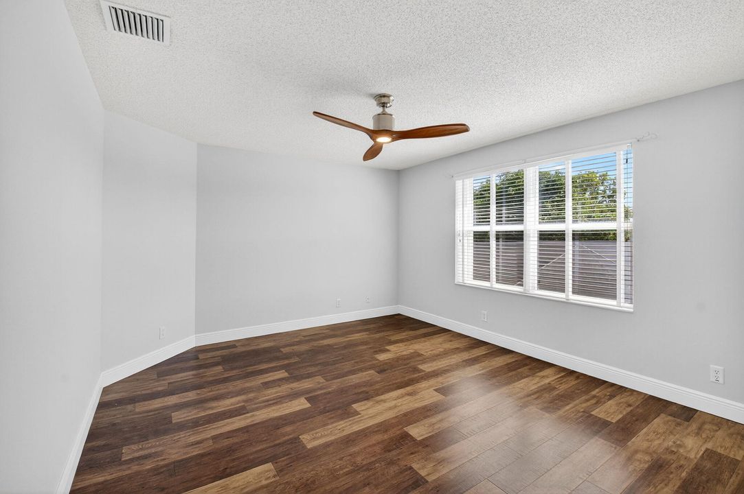 For Rent: $4,800 (4 beds, 3 baths, 2246 Square Feet)