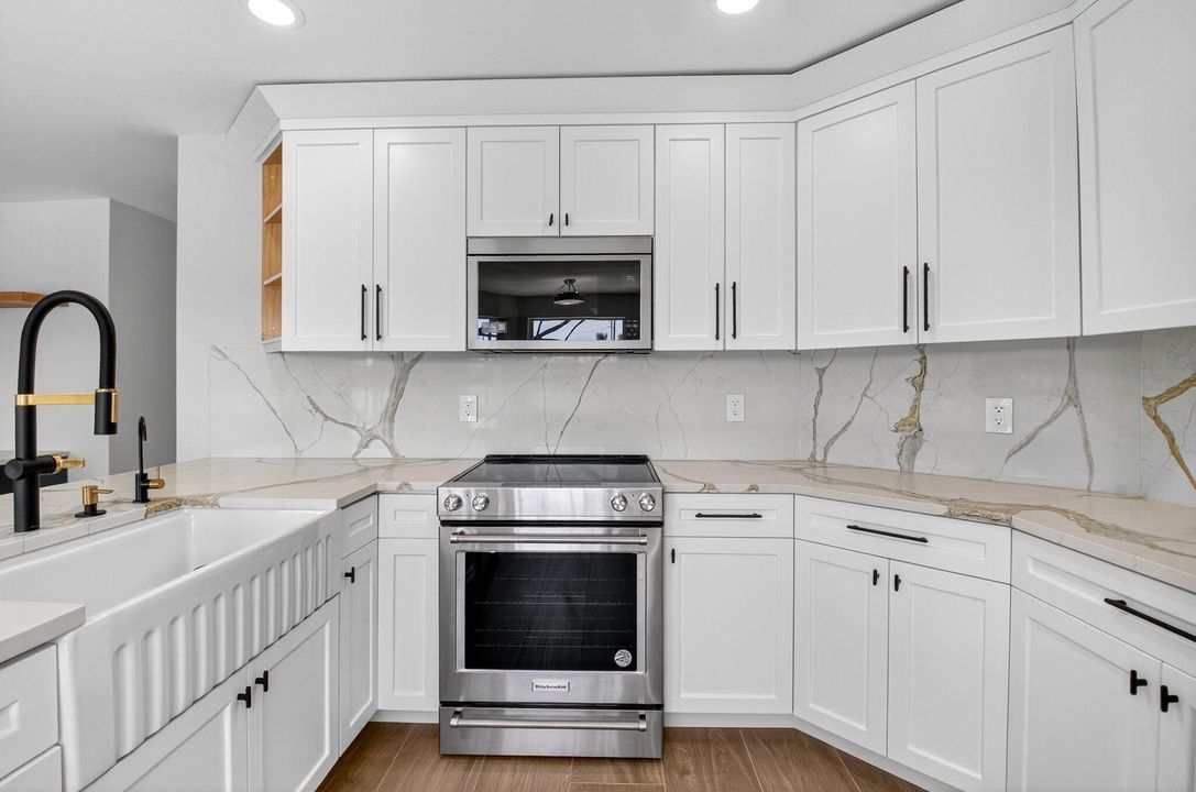 For Rent: $4,800 (4 beds, 3 baths, 2246 Square Feet)