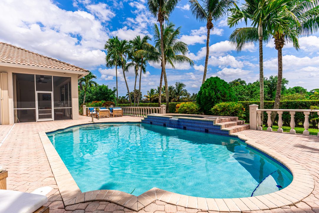 For Sale: $2,385,000 (5 beds, 4 baths, 4176 Square Feet)