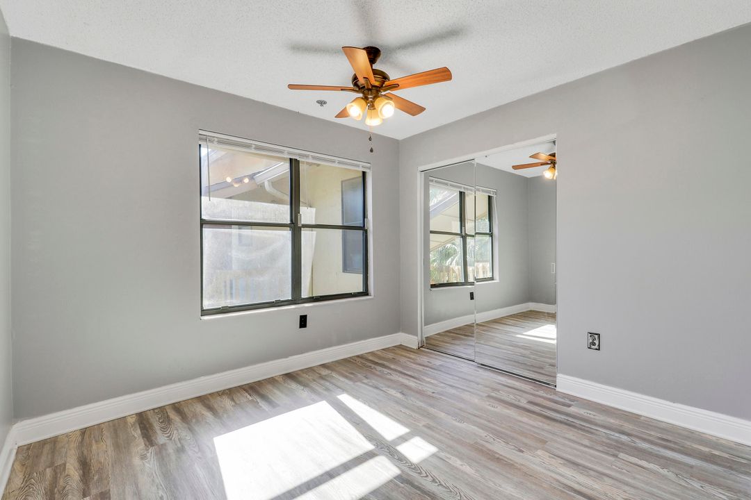 На продажу: $270,000 (3 спален, 2 ванн, 1300 Квадратных фут)