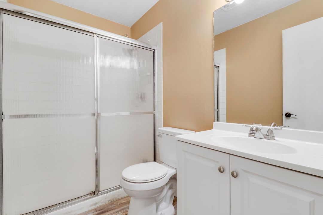 На продажу: $270,000 (3 спален, 2 ванн, 1300 Квадратных фут)