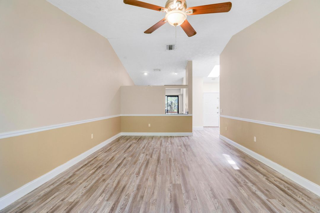 На продажу: $270,000 (3 спален, 2 ванн, 1300 Квадратных фут)