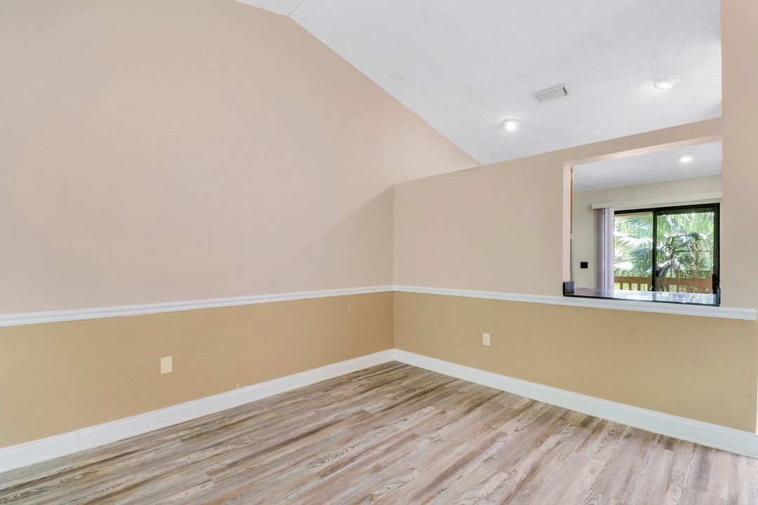 На продажу: $270,000 (3 спален, 2 ванн, 1300 Квадратных фут)