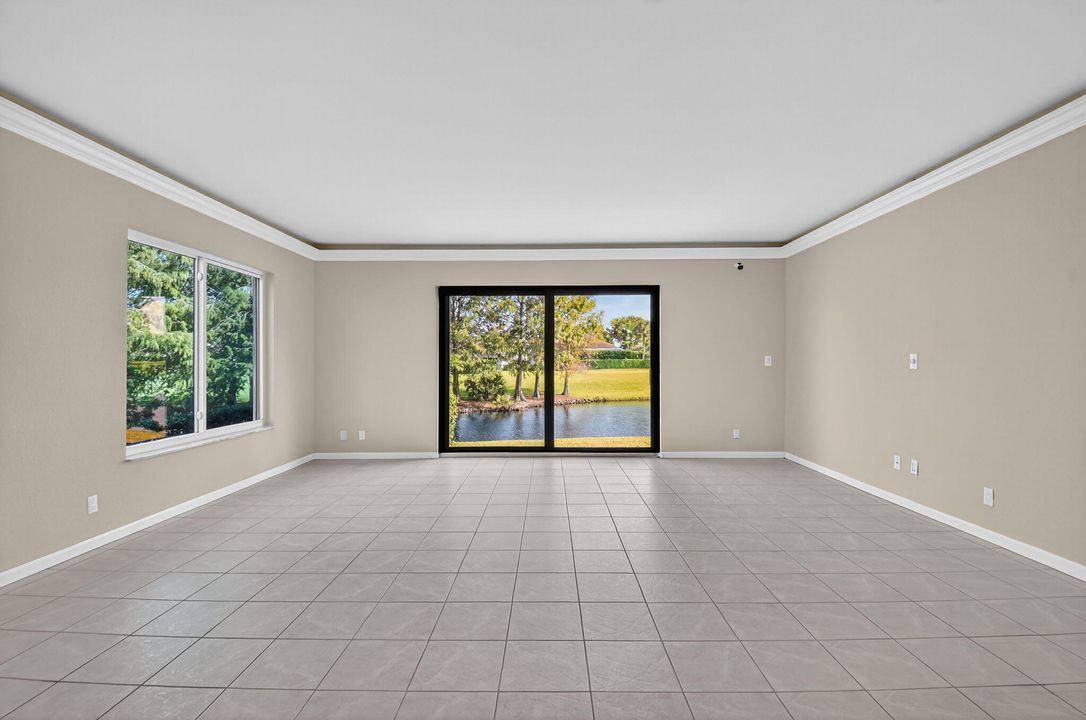 En Venta: $649,000 (3 camas, 2 baños, 1864 Pies cuadrados)