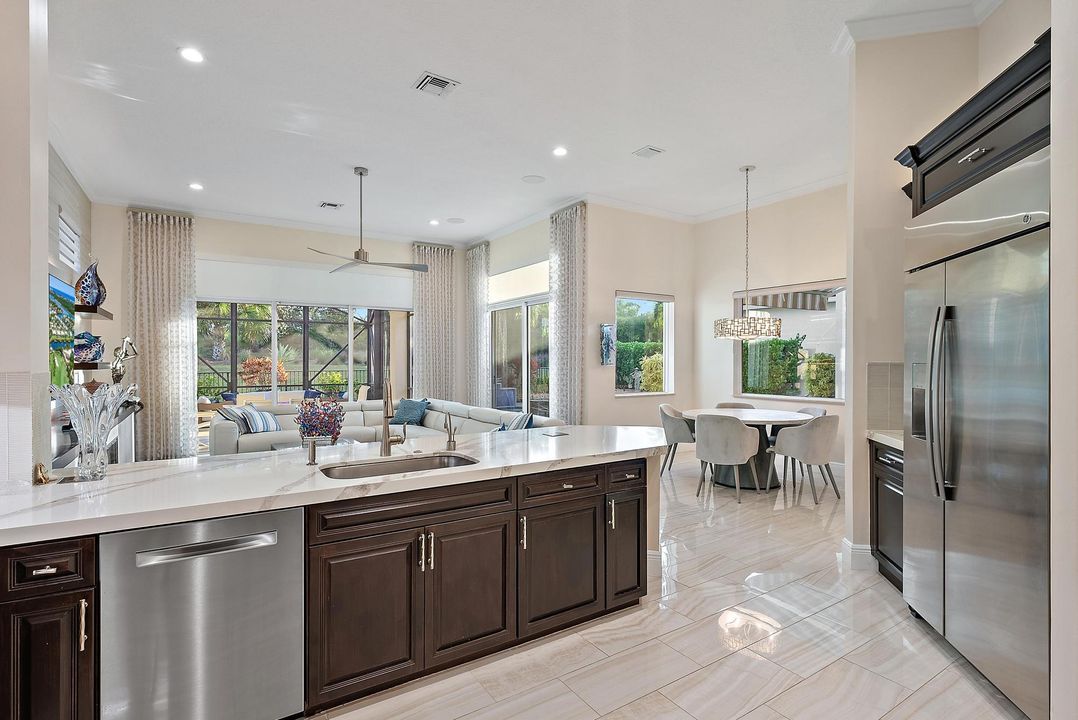 На продажу: $1,795,000 (3 спален, 3 ванн, 3248 Квадратных фут)