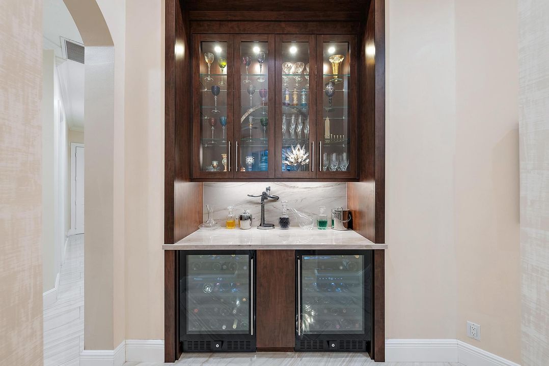 На продажу: $1,795,000 (3 спален, 3 ванн, 3248 Квадратных фут)