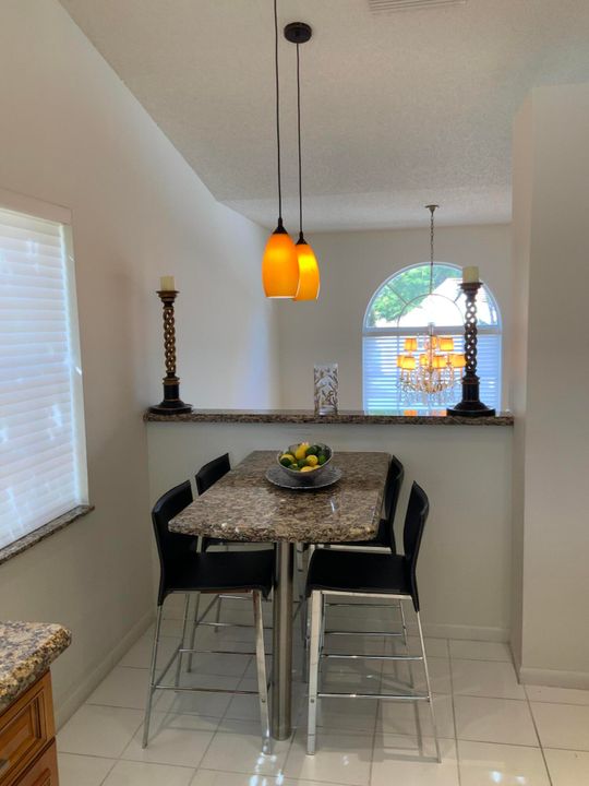 For Sale: $355,900 (3 beds, 2 baths, 1575 Square Feet)